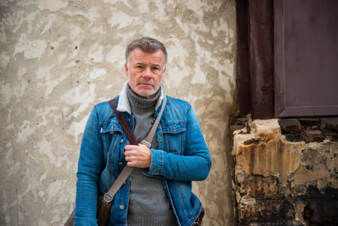 Portrett av en forvirret far