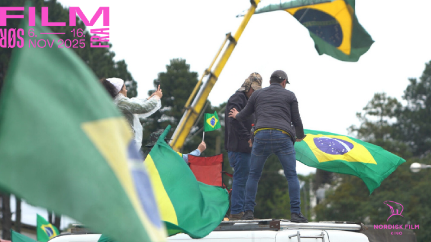 AT THIS MOMENT, IN THE NATION'S SKY